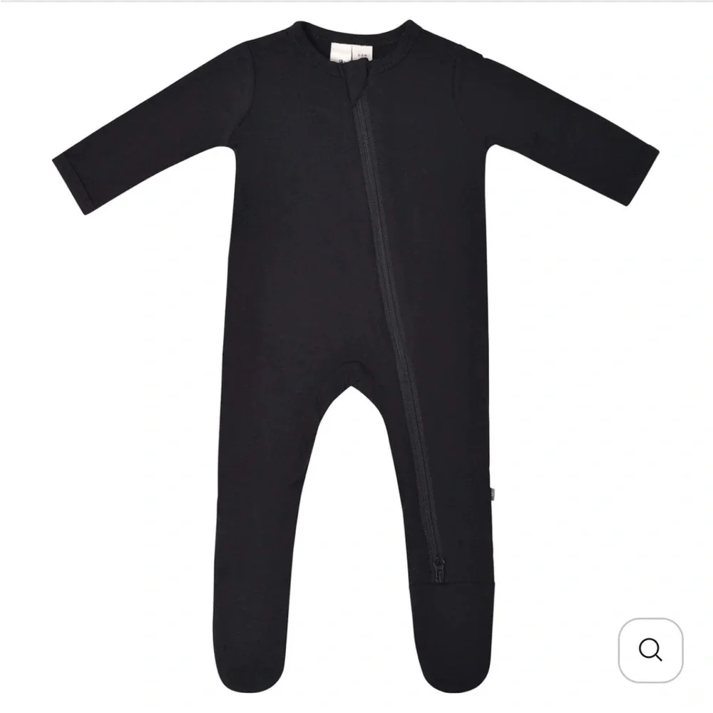 Kyte Baby | Zippered Footie in Midnight | sz 6 - 12 M